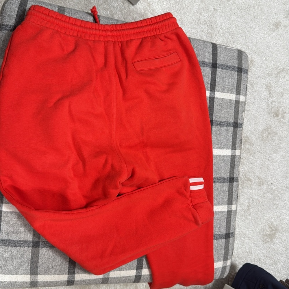 Sweat pants - Picture 3 of 3